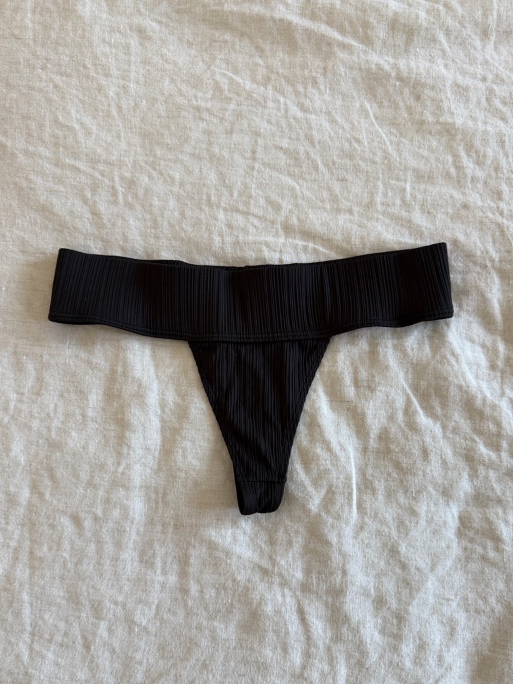 Frankie's Bikinis Black Ribbed Thong Bottom - Sofia Plissé